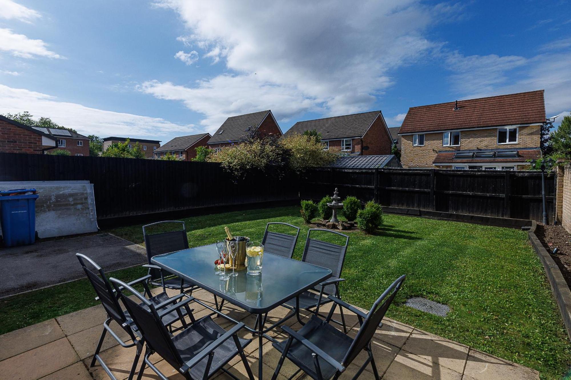 Riverside Villas Manchester Bagian luar foto