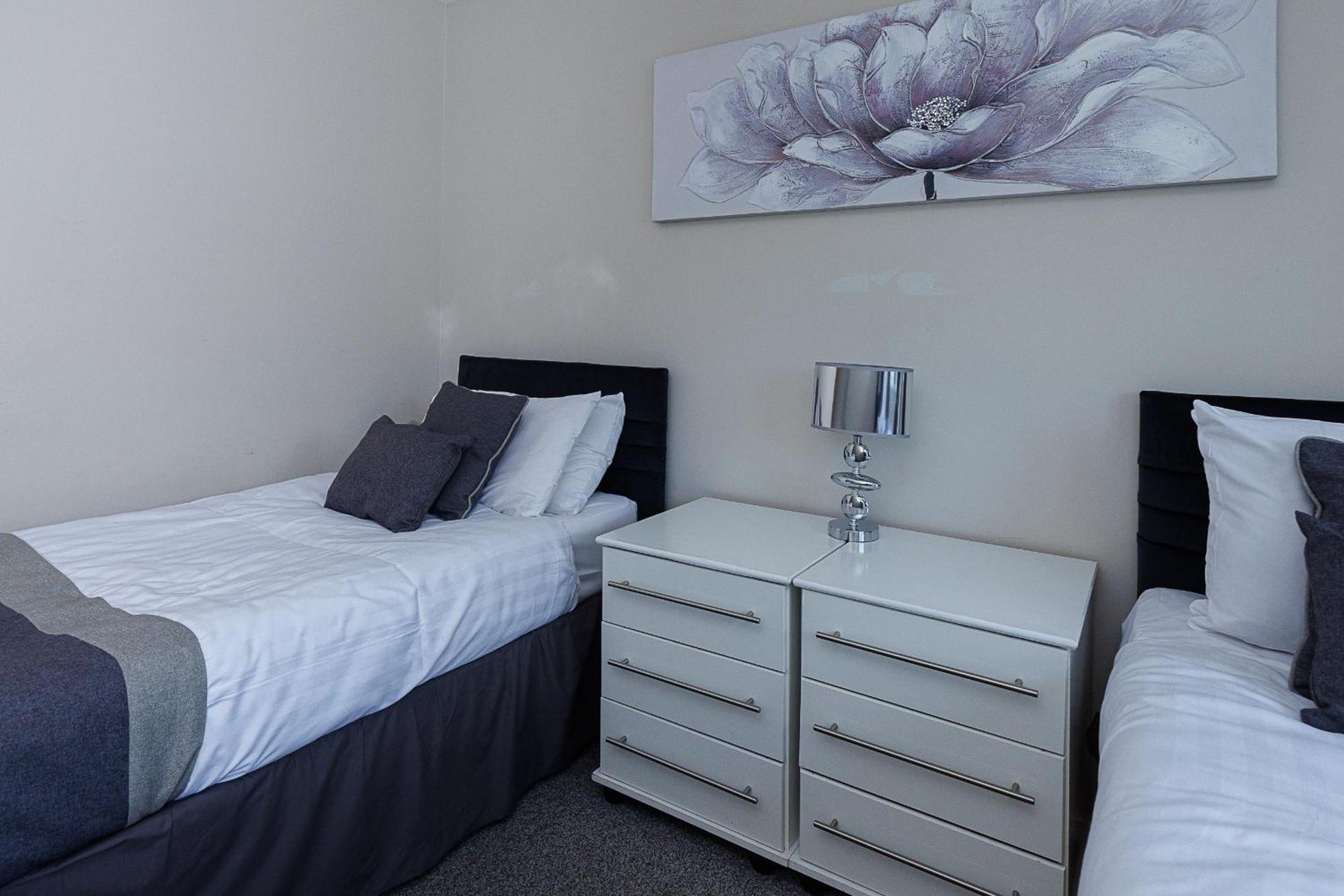 Riverside Villas Manchester Bagian luar foto