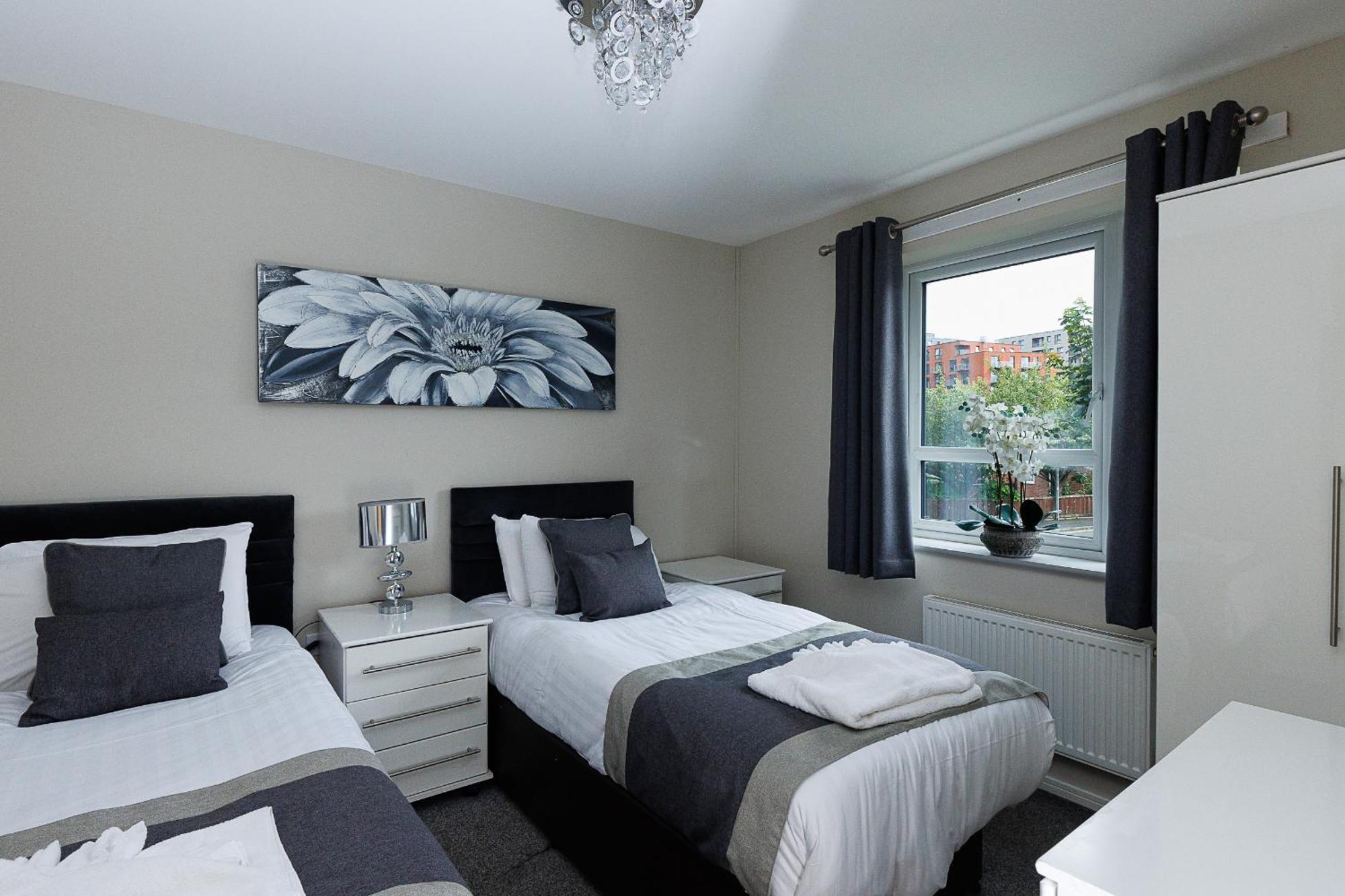 Riverside Villas Manchester Bagian luar foto