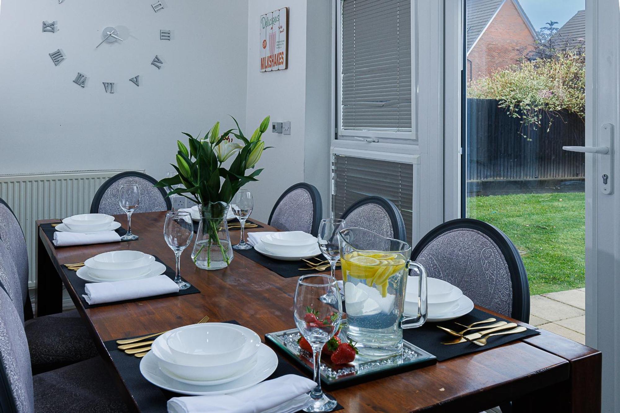 Riverside Villas Manchester Bagian luar foto