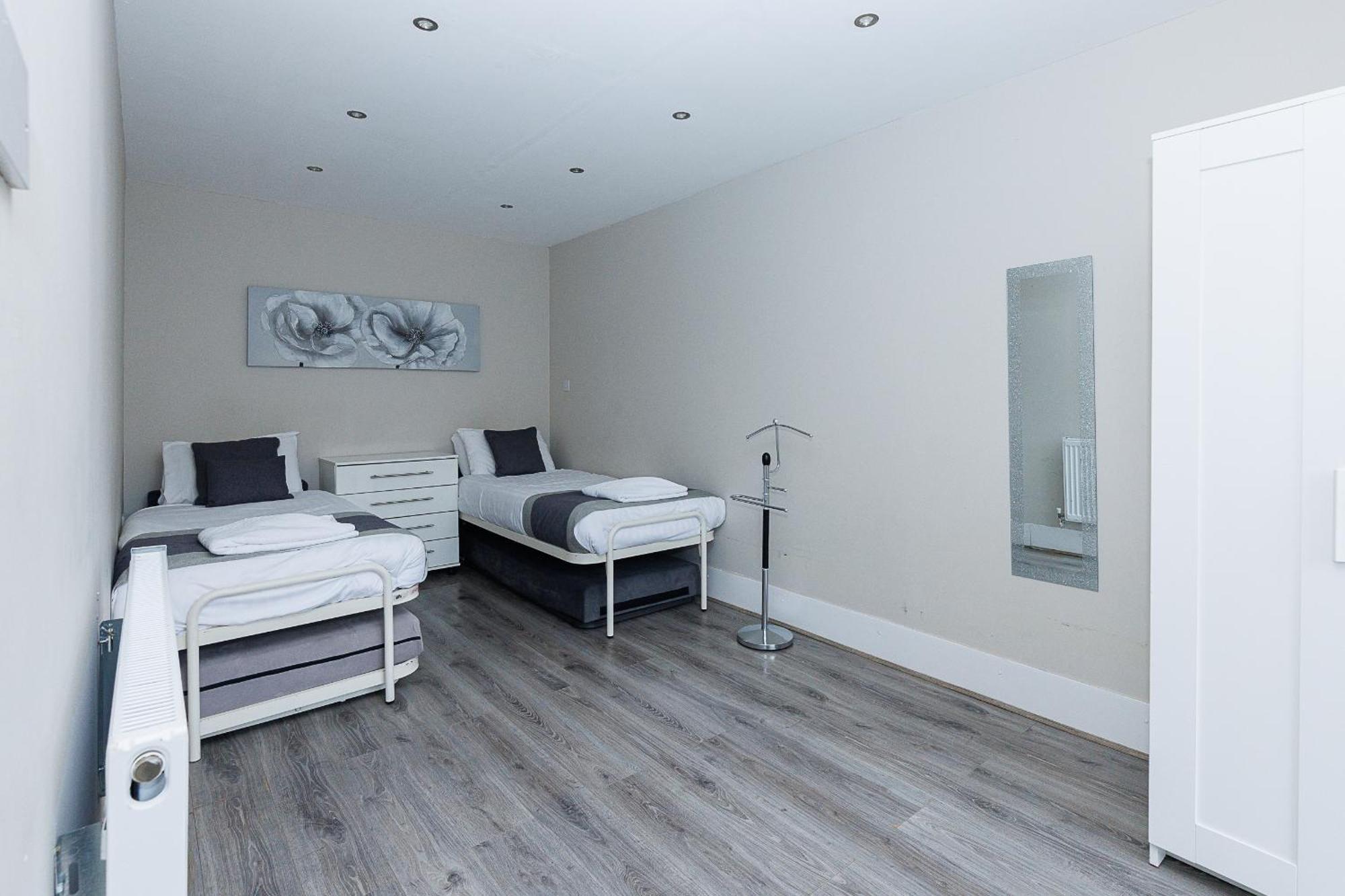 Riverside Villas Manchester Bagian luar foto